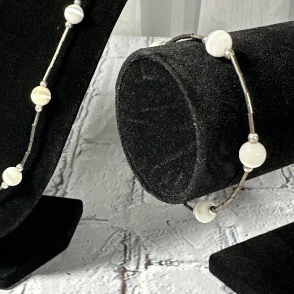 Vintage Silver Tube Bead Round White Cat Eye Glass Bead Necklace And Bracelet - Picture 6 of 13